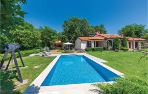 Awesome Home In Belavici With Sauna